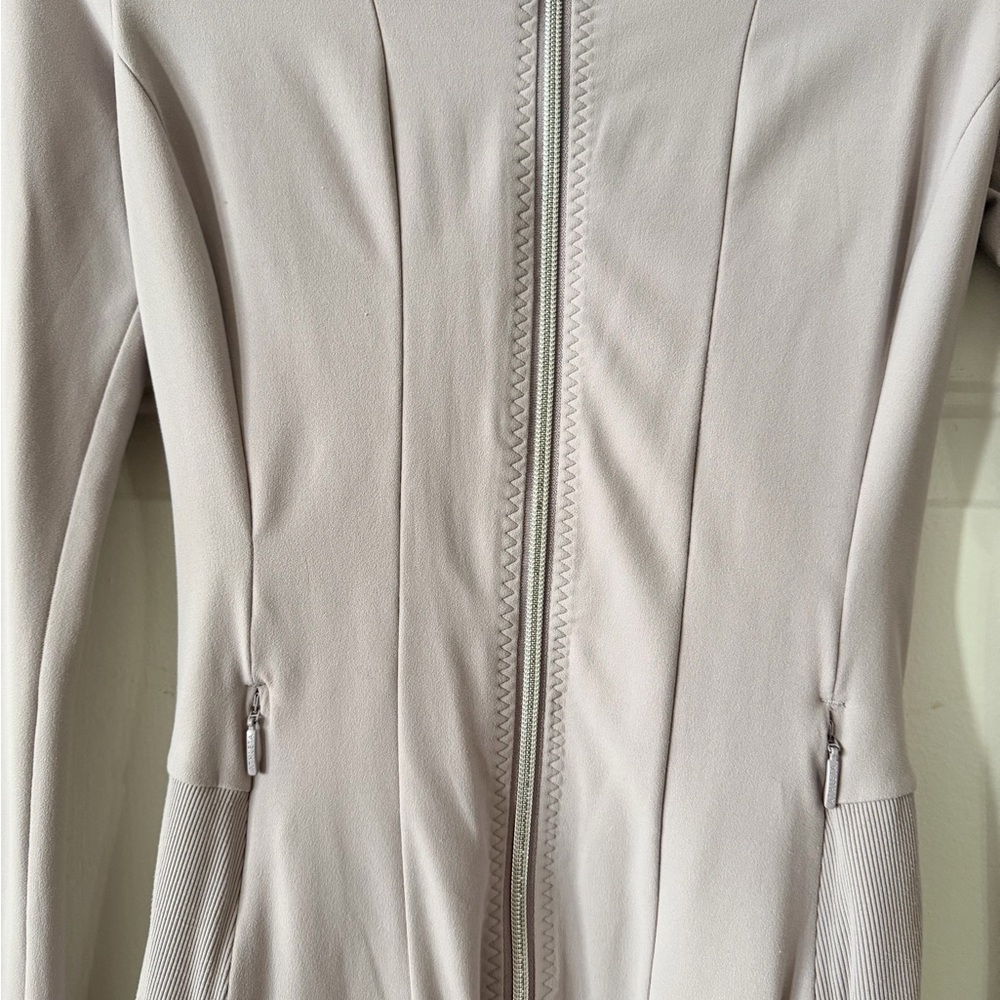 Athleta Soft Lavender Performance Top, Running Ja… - image 2